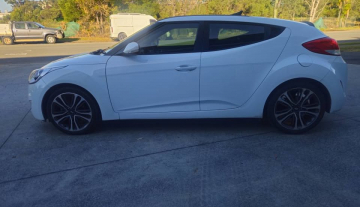2015 Hyundia Veloster - New to australia car finance 8.jpg